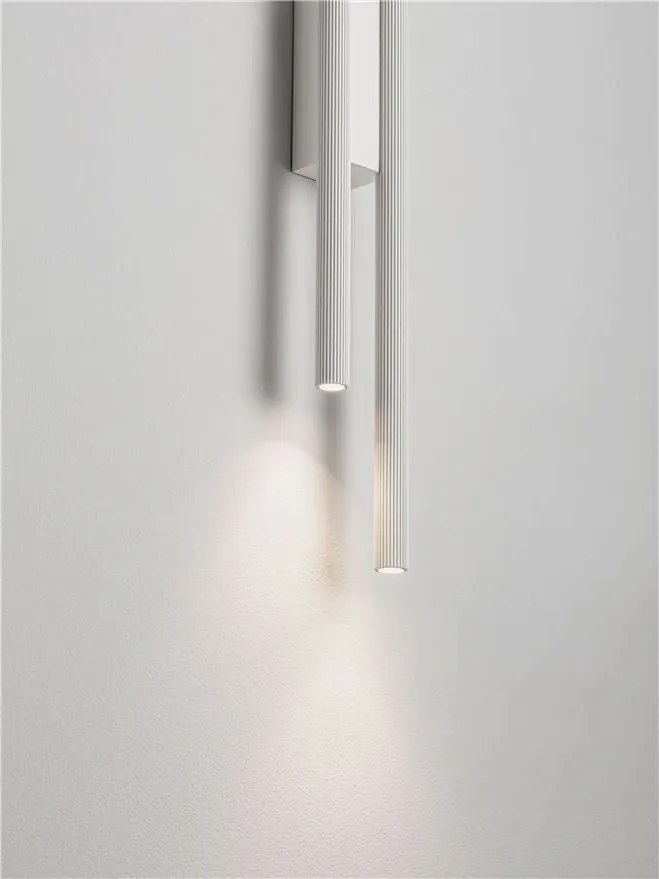 Aplica LED iluminat ambiental BRILLIA alba