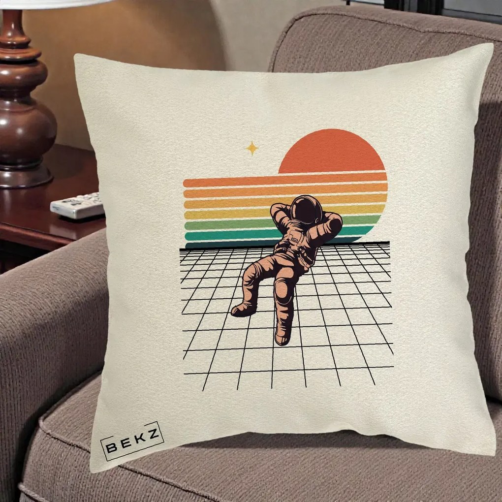 Perna Decorativa Astronaut Retro Space, 40x40 cm, Ecru, Husa Detasabila, Perna Inclusa, BEKZ®