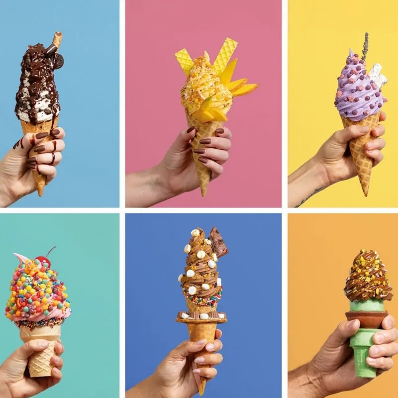 Aparat de facut inghetata 13in1 Ninja CREAMi Scoop & Swirl™ NC701EUSTGD, 800 W, 13 programe, Maneta cu 3 trepte pentru cornete, CreamiFit, Creamify, 2 cupe de 473 ml, Personalizare, Crem/Auriu