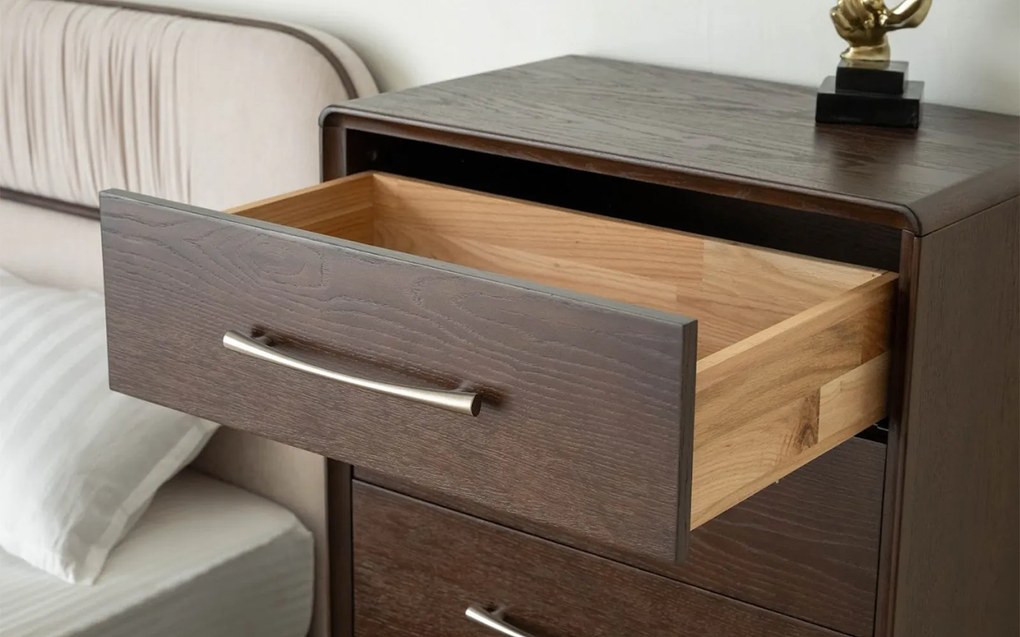 Comodă lemn masiv nuc Cooper, 70 × 42,5 × 117 cm