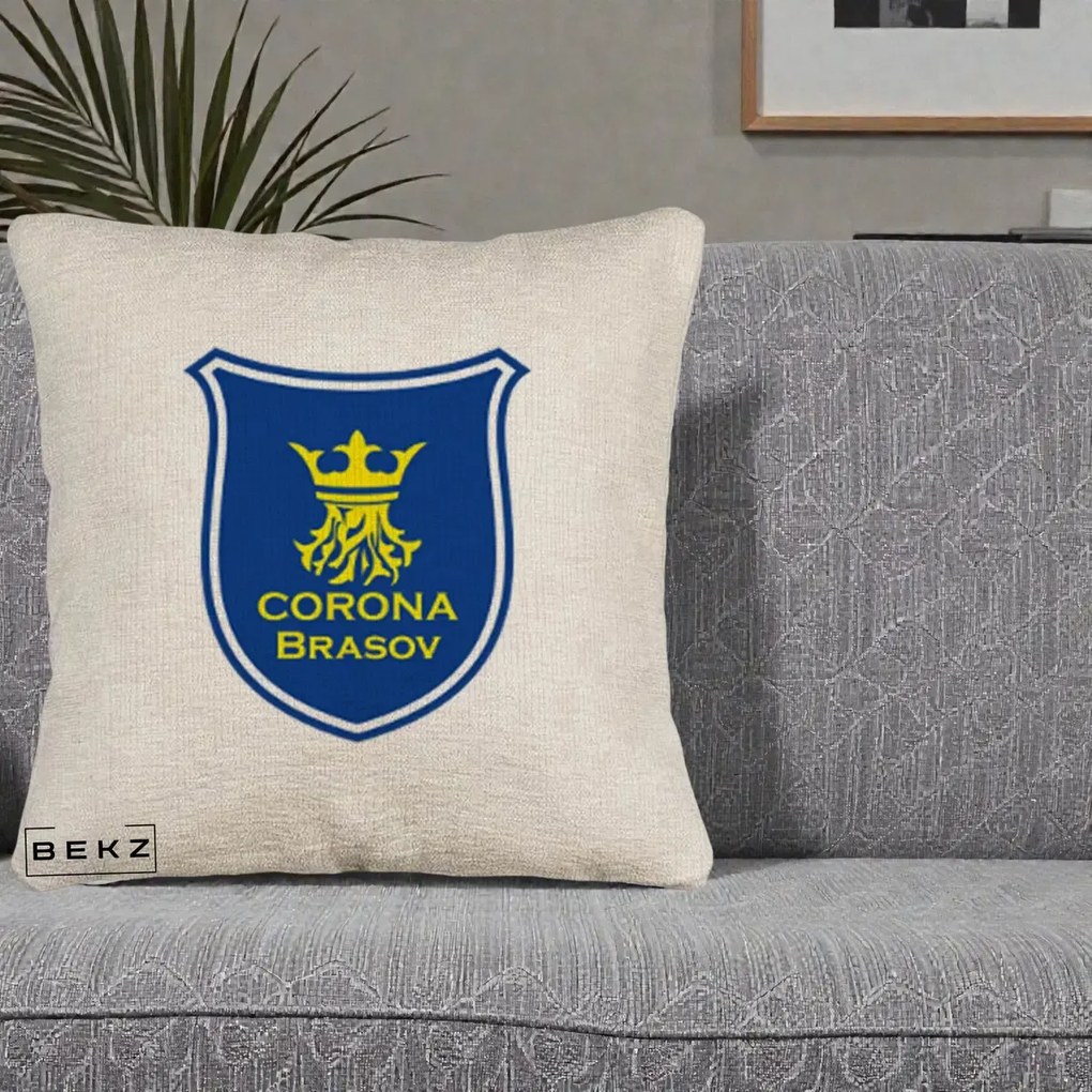 Perna Personalizata Corona Brasov Fotbal, 40x40 cm, Bej Canapea, Husa Detasabila, Perna Inclusa, BEKZ®