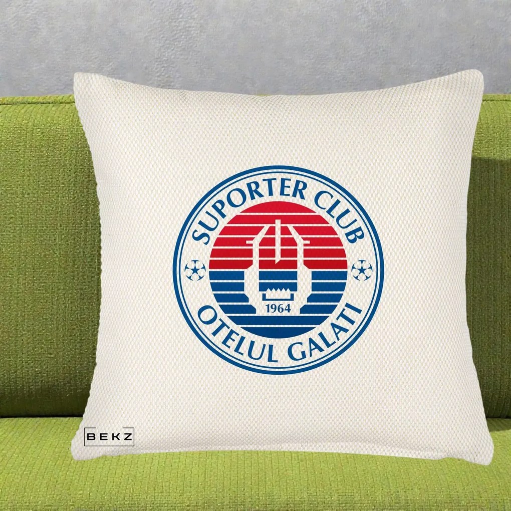Perna Personalizata Otelul Galati Suporter Club 1964, 40x40 cm, Crem Reliefat, Husa Detasabila, Perna Inclusa, BEKZ®