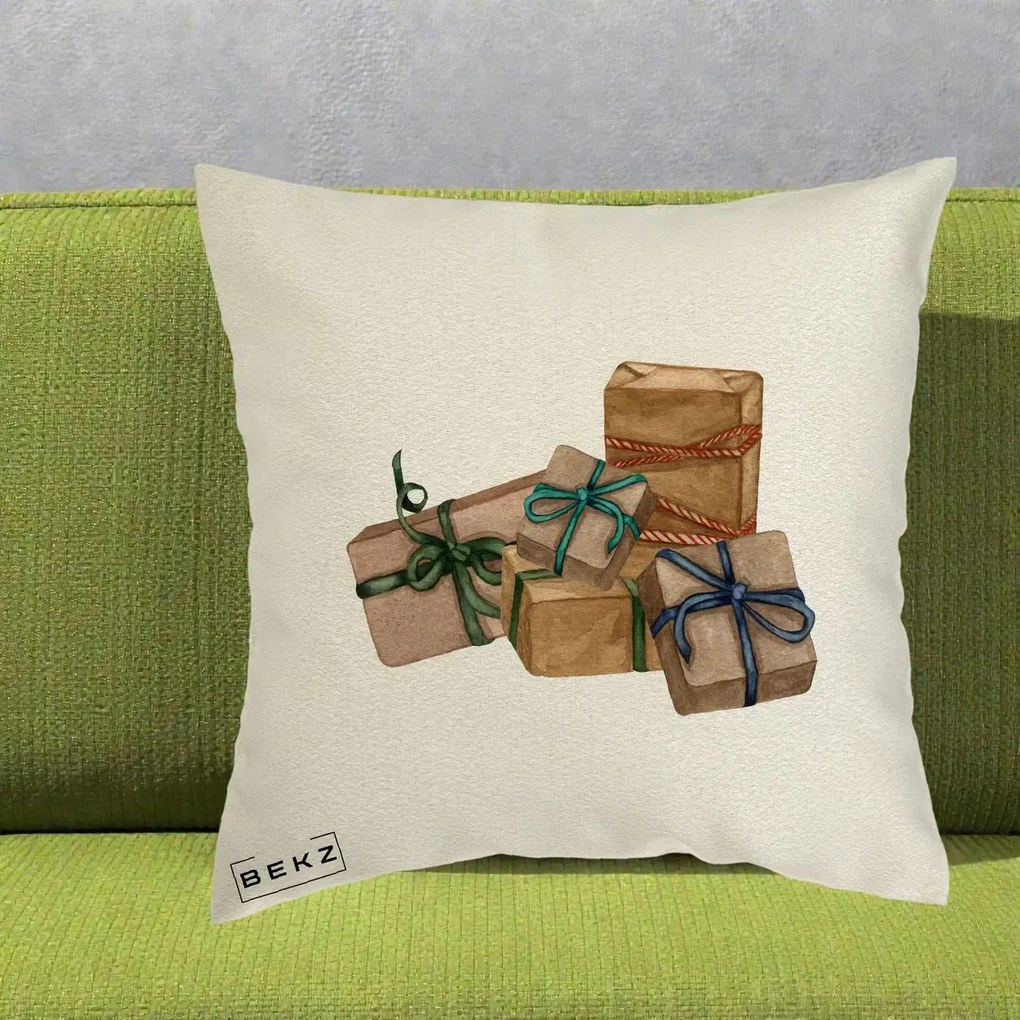 Perna Decorativa Cadouri de Craciun Kraft, 40x40 cm, Ecru, Husa Detasabila, Perna Inclusa, BEKZ®