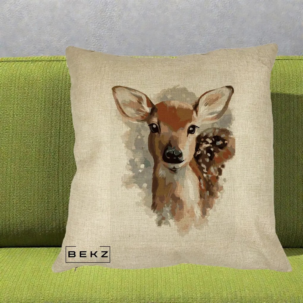 Perna Decorativa Caprioara Pui Acuarela, 40x40 cm, Crem, Husa Detasabila, Perna Inclusa, BEKZ®