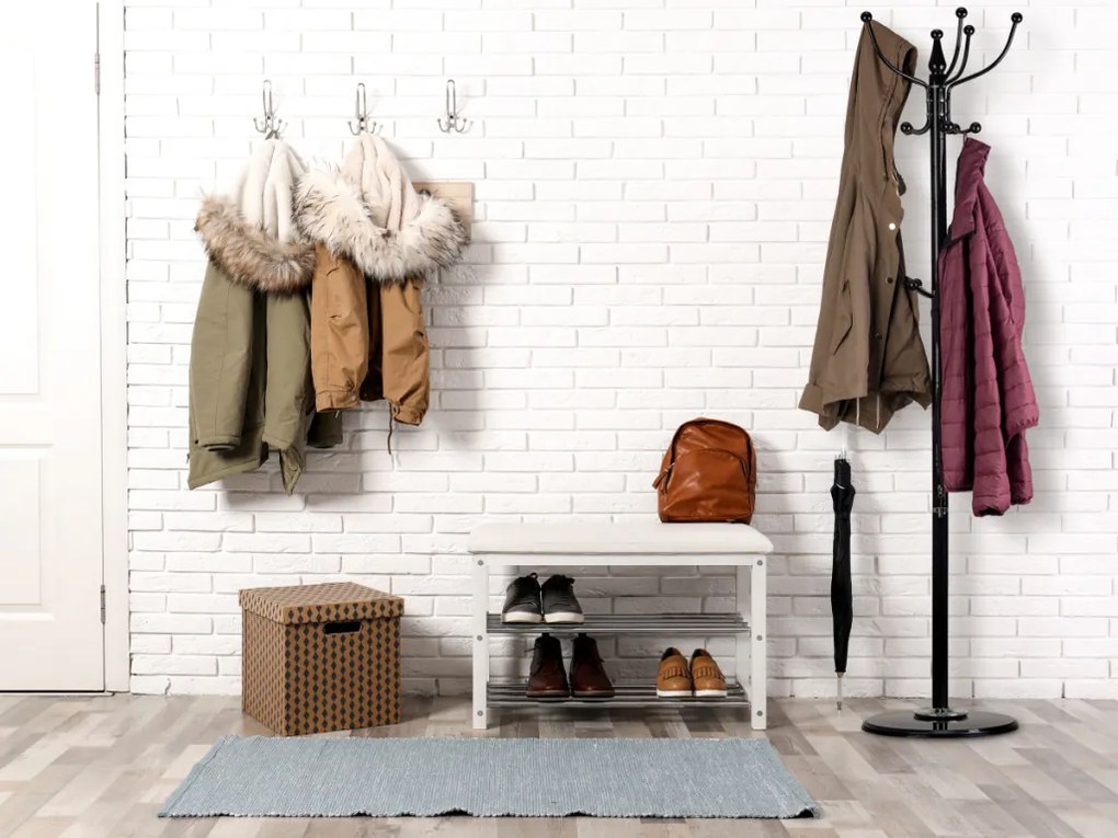 Umeraș în picioare cu 14 umerașe negru