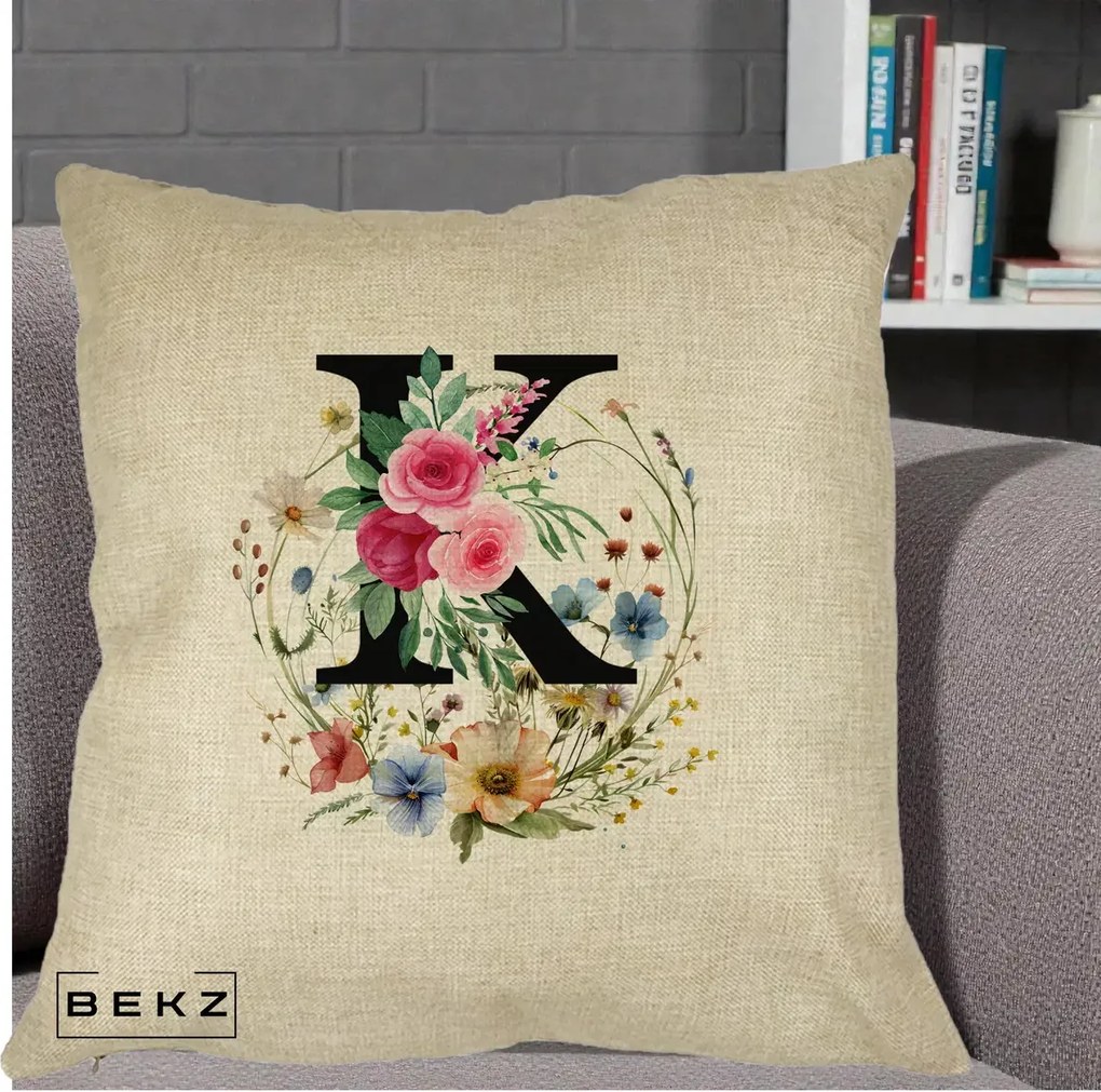 Cadou Personalizat - Perna Personalizata Monogram Litera K cu Flori Acuarela, 40x40 cm, Crem, Husa Detasabila, Perna Inclusa, BEKZ®
