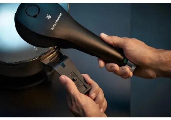 WMF - Set de oale sub presiune PERFECT PREMIUM, 4,5 l + 3 l