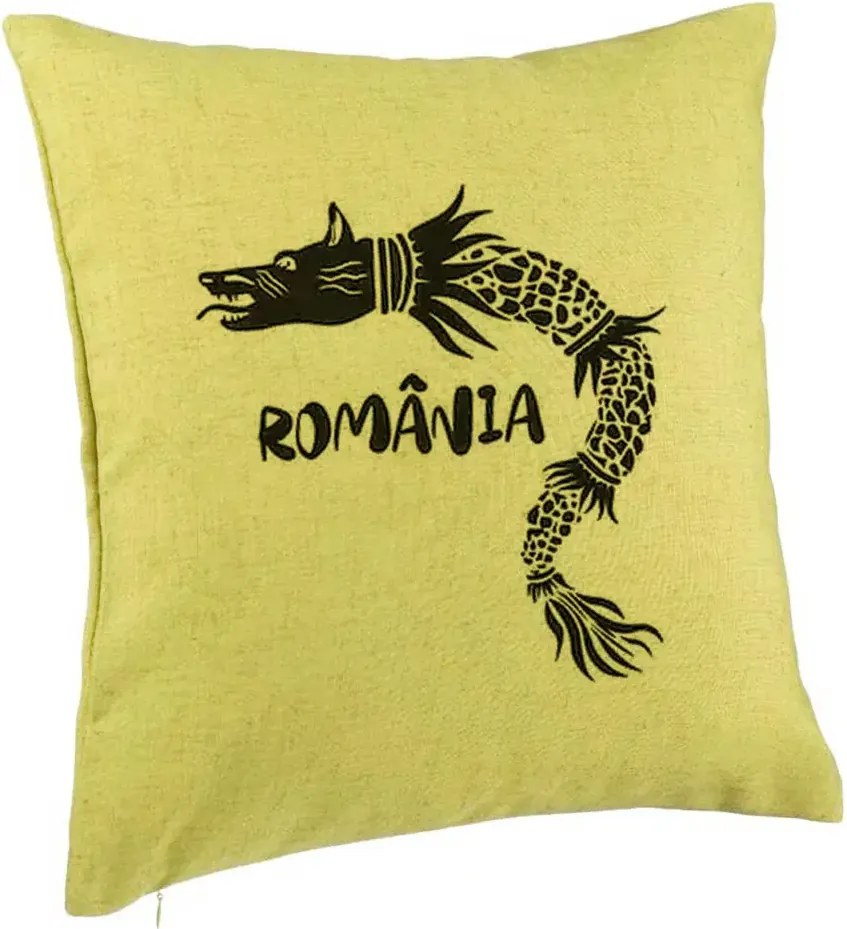 Perna Personalizata, Model Lup Dacic Romania, 40x40 cm, Verde, Husa Detasabila, Perna Inclusa, BEKZ®