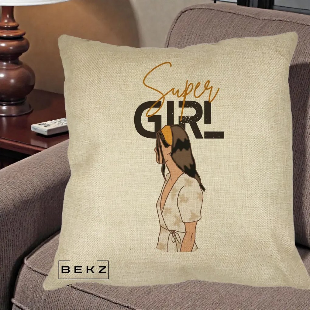 Perna Decorativa Super Girl Aesthetic, 40x40 cm, Crem, Husa Detasabila, Perna Inclusa, BEKZ®