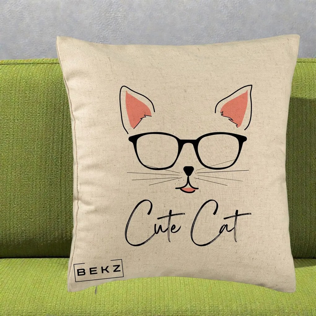 Perna Personalizata Cute Cat cu Ochelari, 40x40 cm, Bej, Husa Detasabila, Perna Inclusa, BEKZ®