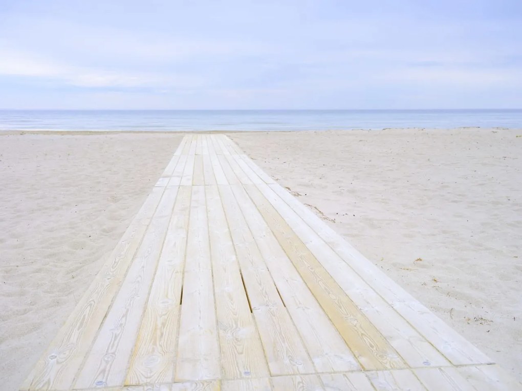 Tapet To the Sea, Sand, Rebel Walls