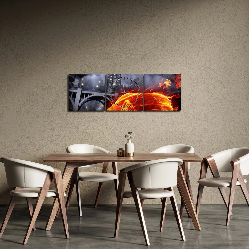 Tablou cu mașina în flăcărată (cu ceas) (90x30 cm)