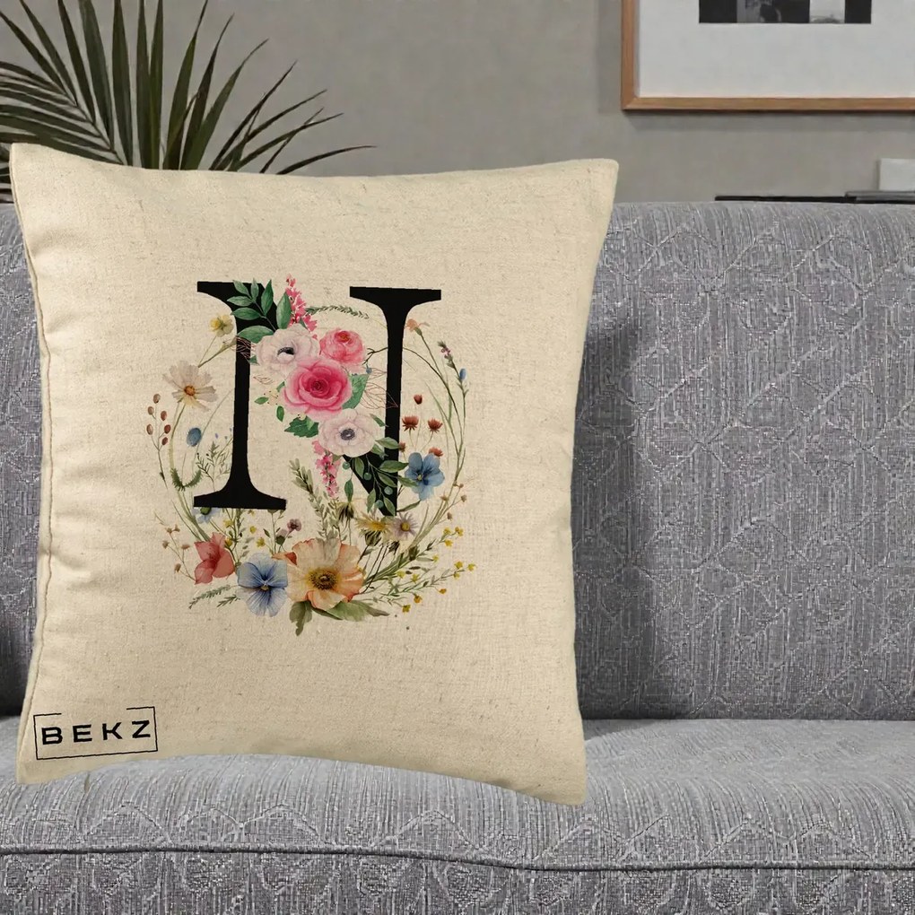 Cadou Personalizat - Perna Personalizata Monogram Litera N cu Flori Acuarela, 40x40 cm, Bej, Husa Detasabila, Perna Inclusa, BEKZ®