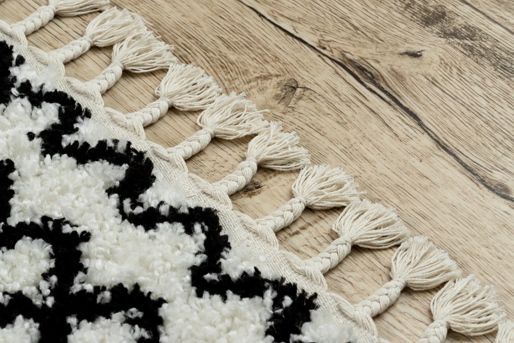 Covor PROMO Berber Safi N9040 albsi negru Franjuri shaggy pletos