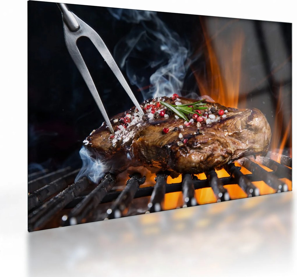 Tablou pe sticlă cu steac pe grill (70x50 cm)