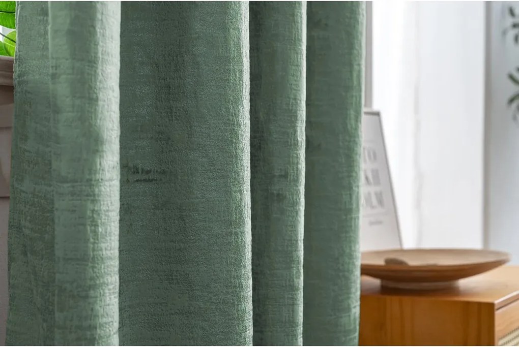 Draperie opaca LOOM VELVET 140x250 cm, verde Agatat: Inele metalice