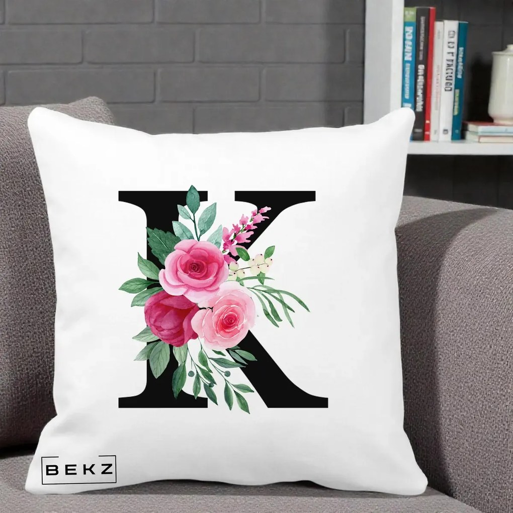 Cadou Personalizat - Perna Personalizata Monograma Florala Litera K, 40x40 cm, Alba Mata, Husa Detasabila, Perna Inclusa, BEKZ®