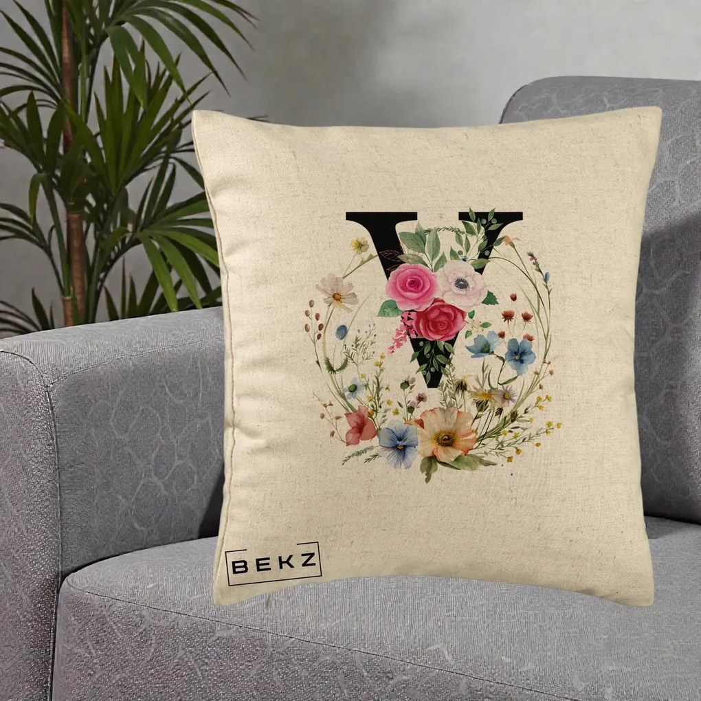 Cadou Personalizat - Perna Personalizata Monograma Florala Litera V cu Coroana, 40x40 cm, Bej, Husa Detasabila, Perna Inclusa, BEKZ®