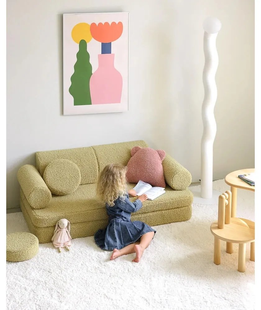 Pernă decorativă pentru copii roz cu tapițerie din țesătură bouclé Bear – Wigiwama