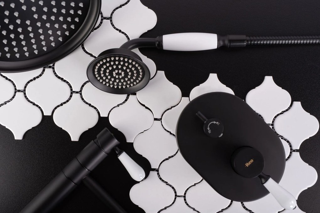 Baterie pentru baie Rea Serra Brush Gold high