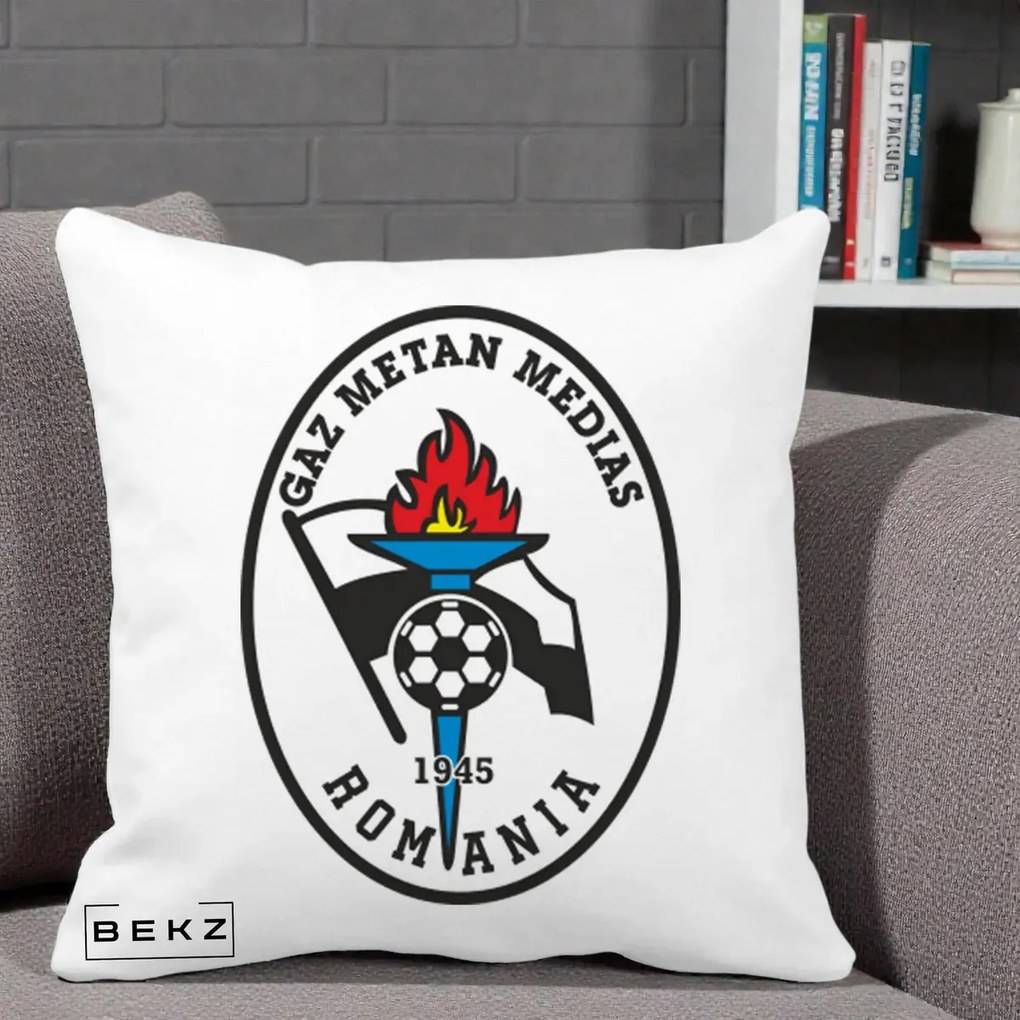 Perna Personalizata Gaz Metan Medias 1945 Fotbal, 40x40 cm, Alba Mata, Husa Detasabila, Perna Inclusa, BEKZ®