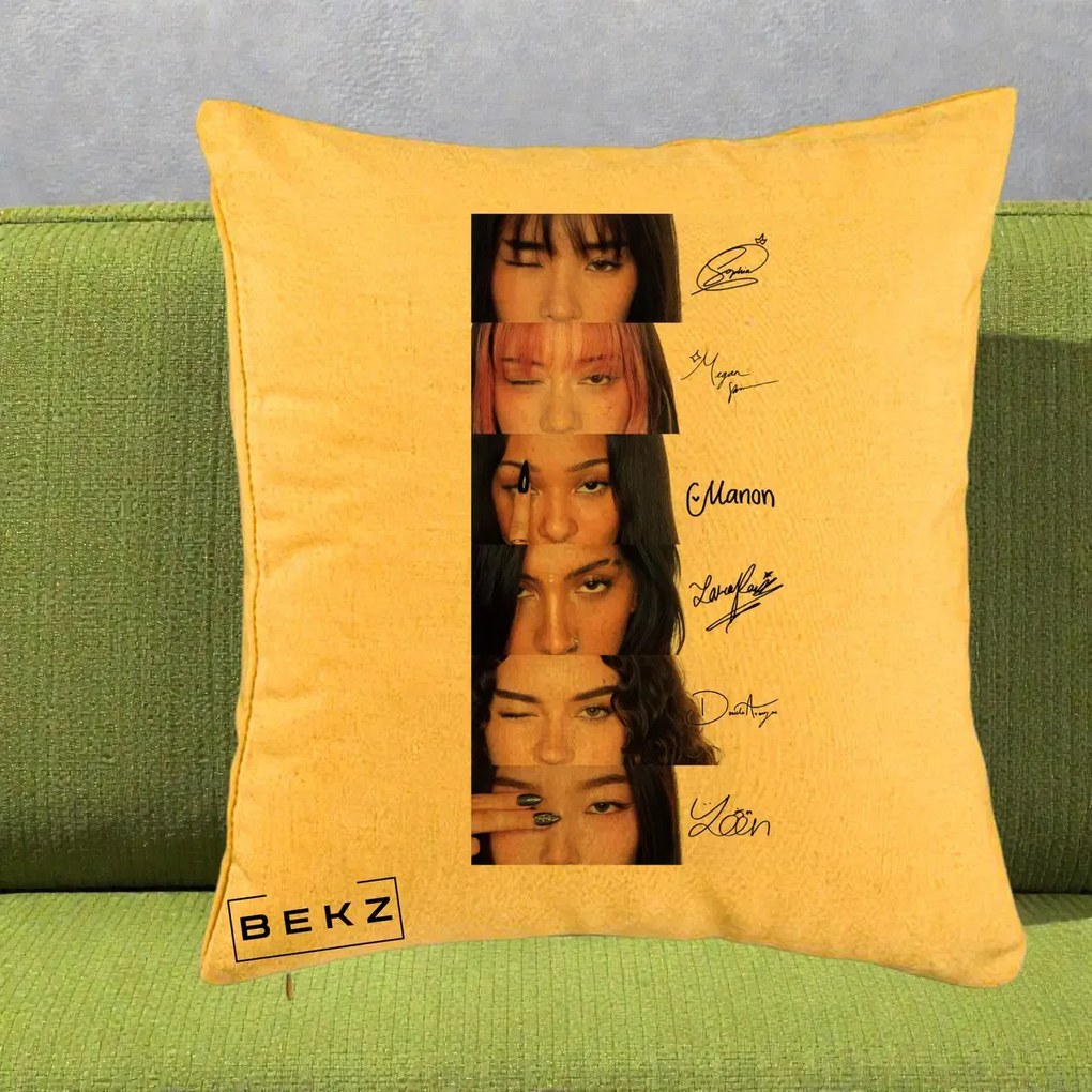 Perna Personalizata K-pop KATSEYE Semnaturi fara Foto, 40x40 cm, Galben, Husa Detasabila, Perna Inclusa, BEKZ®