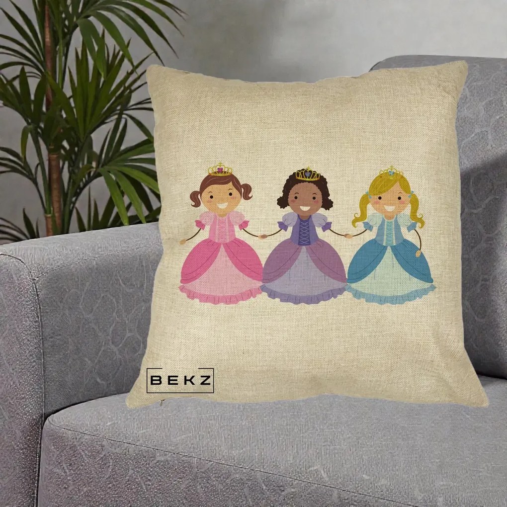 Perna Personalizata Printese Diverse Ilustratie, 40x40 cm, Crem, Husa Detasabila, Perna Inclusa, BEKZ®