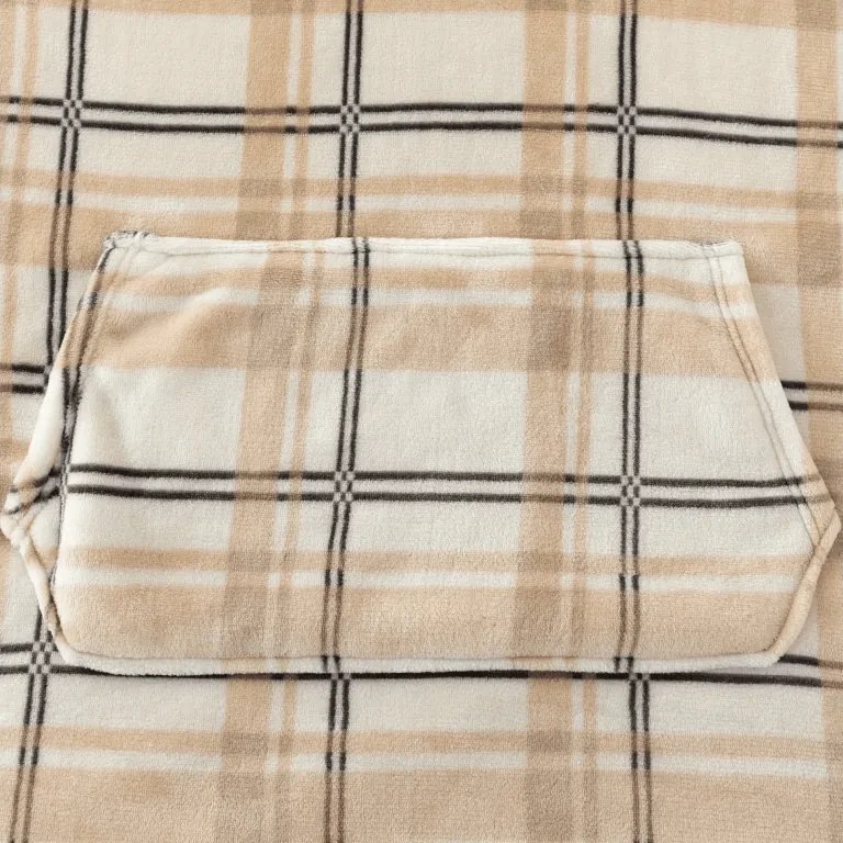 Patura cu maneci si gluga, imitatie de miel PLAID, cremova