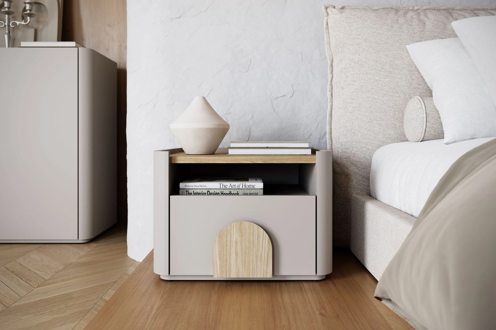 Noptieră Amilio 50 cm - cashmere / stejar uleiat / mânere stejar deschis