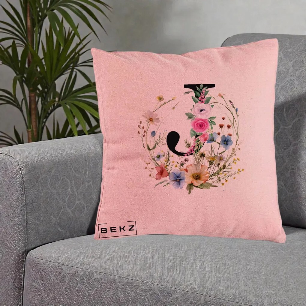 Cadou Personalizat - Perna Personalizata Monogram Litera J cu Flori Acuarela, 40x40 cm, Roz, Husa Detasabila, Perna Inclusa, BEKZ®