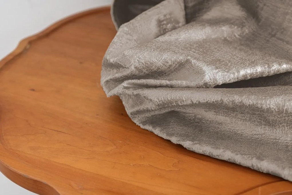 Perdea blackout LOOM VELVET 140x250 cm, bej-maroniu Agatat: Inele metalice