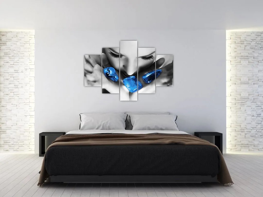 Tablou cu portretul femeii cu pietre (150x105 cm)