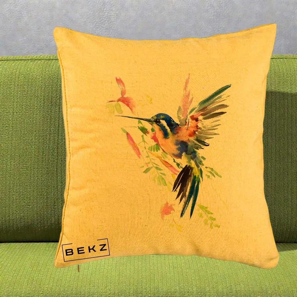 Perna Decorativa Colibri Acuarela, 40x40 cm, Galben, Husa Detasabila, Perna Inclusa, BEKZ®