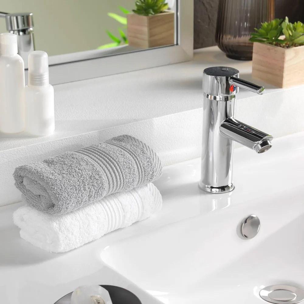 Prosop gri deschis din bumbac din frotir 30x50 cm Tendresse – douceur d'intérieur