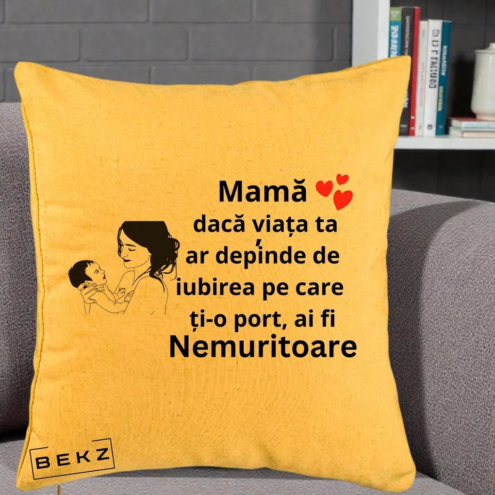Cadou pentru Mama - Perna Personalizata Mama Nemuritoare Imbratisare Copil, 40x40 cm, Galben, Husa Detasabila, Perna Inclusa, BEKZ®
