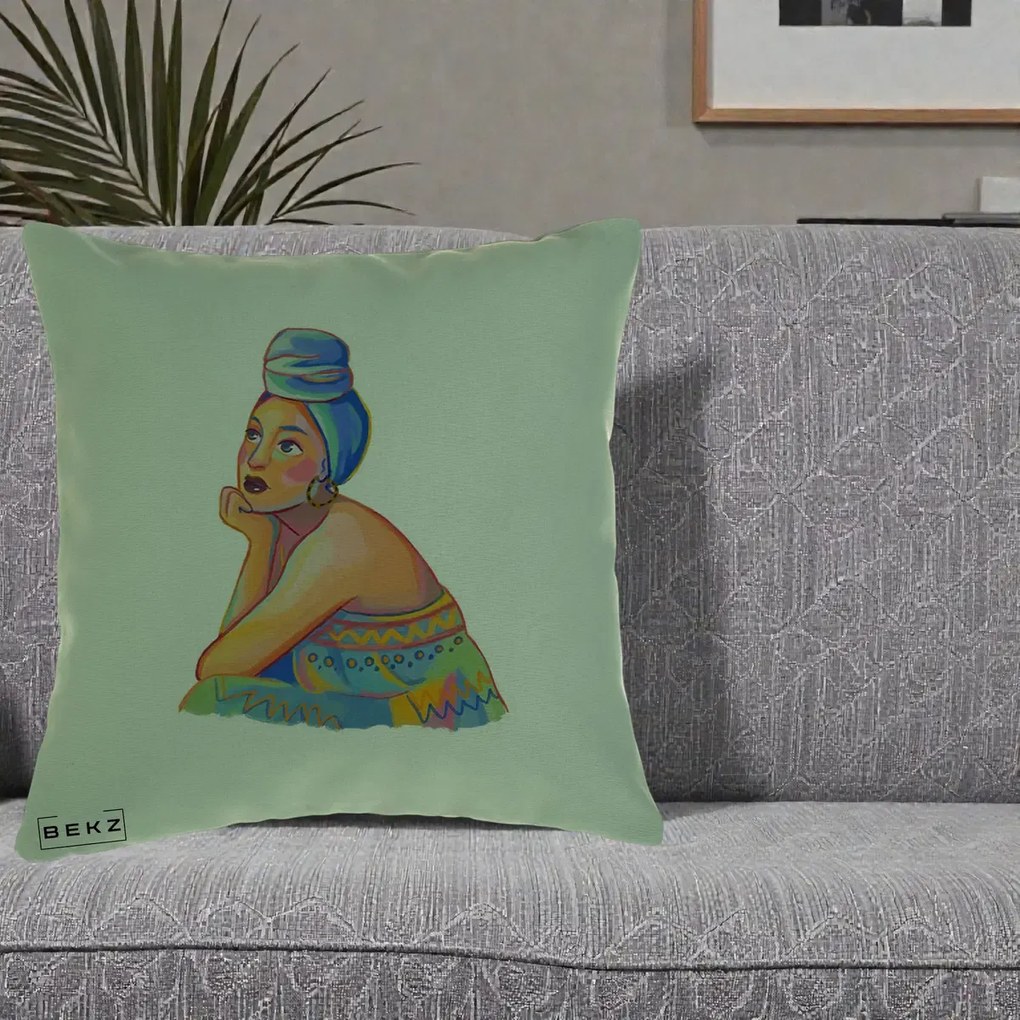 Perna Decorativa Portret Femeie Contemplativa, 40x40 cm, Verde, Husa Detasabila, Perna Inclusa, BEKZ®