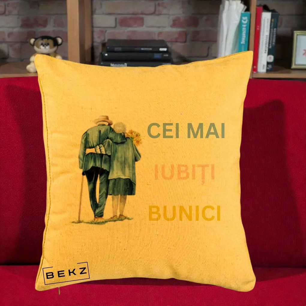 Cadou pentru Bunici - Perna Personalizata Cei Mai Iubiti Bunici Acuarela Spate, 40x40 cm, Galben, Husa Detasabila, Perna Inclusa, BEKZ®