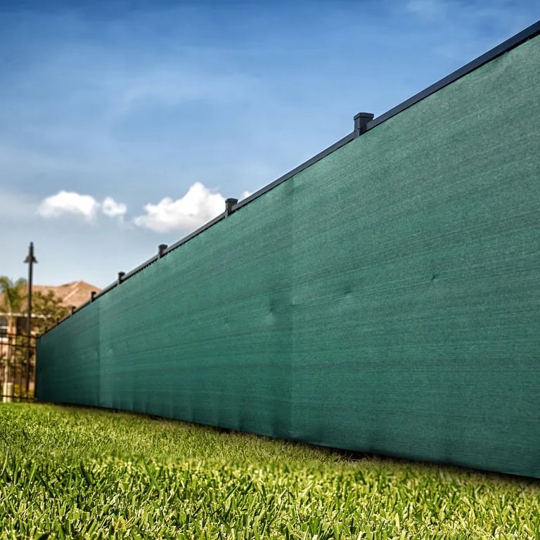 Plasă de umbrire cu 62% - 65g/m2 2m x 25m