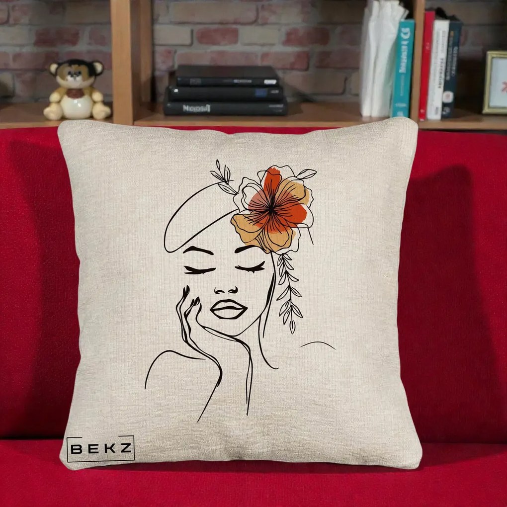Perna Decorativa Portret Feminin Flori Palarie, 40x40 cm, Bej Canapea, Husa Detasabila, Perna Inclusa, BEKZ®