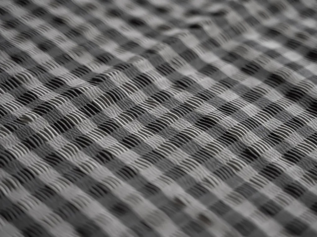 Lenjerie de pat creponata ARLENA neagra Dimensiune lenjerie de pat: 70 x 90 cm | 140 x 200 cm