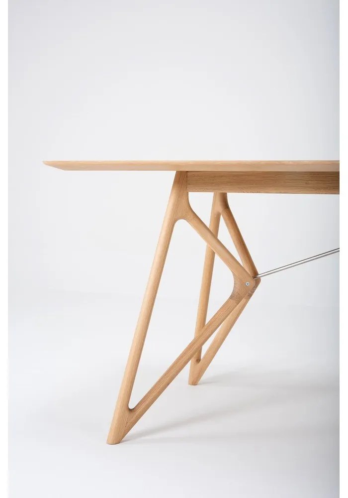 Masă de dining din lemn masiv de stejar 240x90 cm Tink - Gazzda