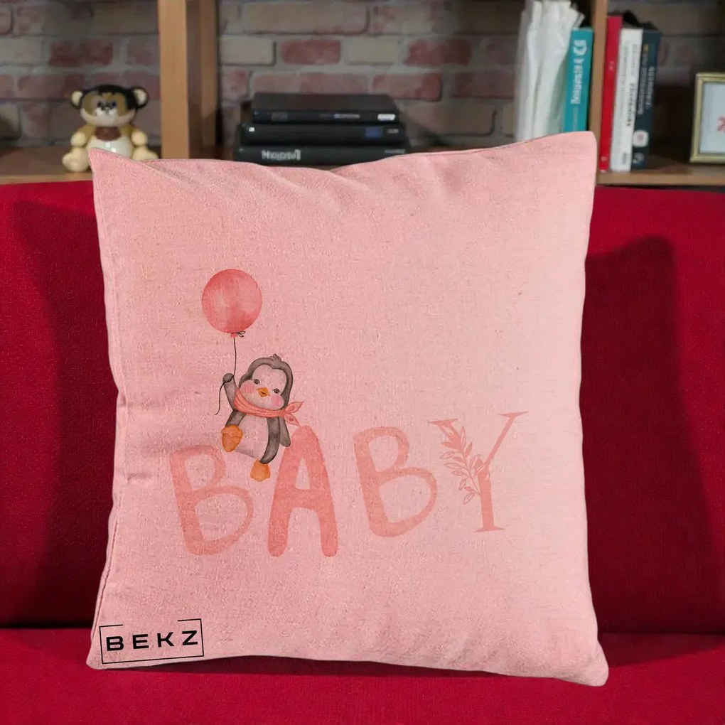 Perna Personalizata Baby Pinguin Roz, 40x40 cm, Roz, Husa Detasabila, Perna Inclusa, BEKZ®