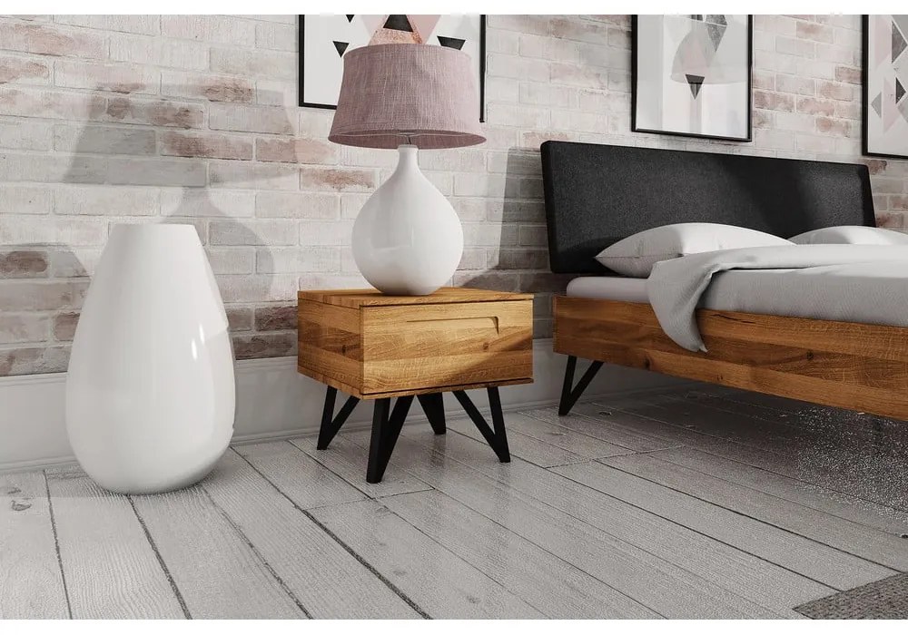 Noptieră din lemn de stejar Golo - The Beds