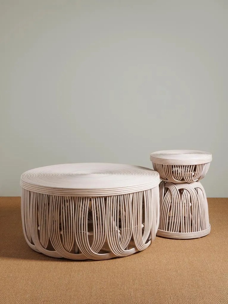 Masuta laterala, din rattan, Mara