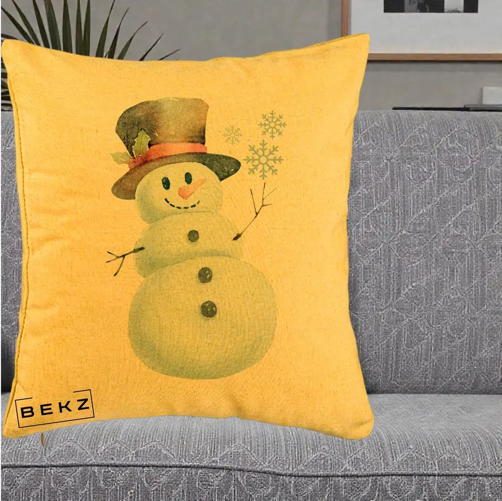 Perna Decorativa Om de Zapada cu Joben si Vasc, 40x40 cm, Galben, Husa Detasabila, Perna Inclusa, BEKZ®