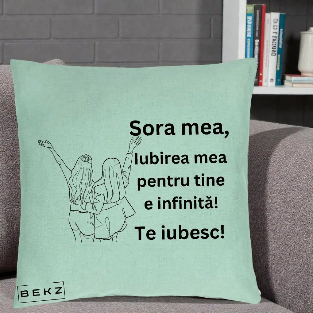Cadou pentru Sora - Perna Personalizata Sora Mea Te Iubesc Line Art Doua Fete cu Brate Ridicate, 40x40 cm, Verde Menta, Husa Detasabila, Perna Inclusa, BEKZ®