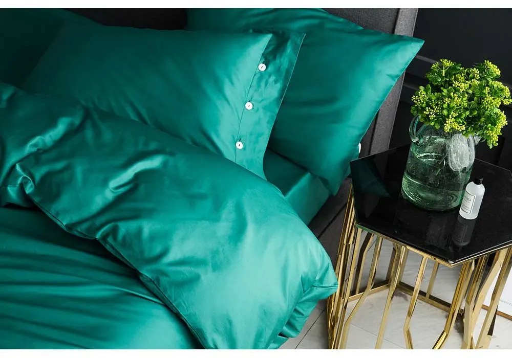 LENJERIE DE PAT LUX, 2 PERSOANE, 100% BUMBAC SATINAT, CEARCEAF 240X240 CM, HUSA PILOTA 200X220 CM, 2 FETE PERNA 50X70 CM, VERDE