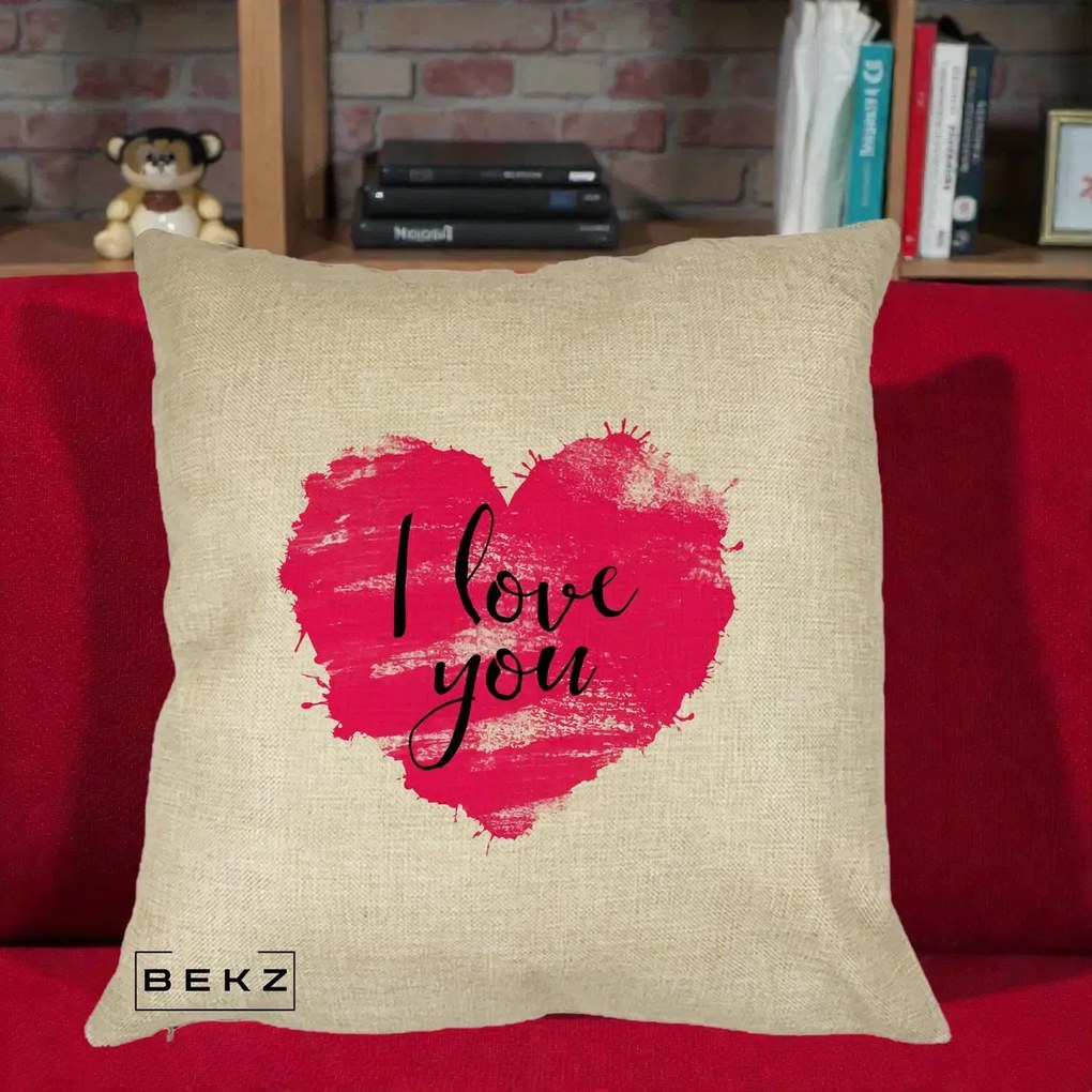 Cadou Romantic - Perna Personalizata I Love You Inima Roz, 40x40 cm, Crem, Husa Detasabila, Perna Inclusa, BEKZ®