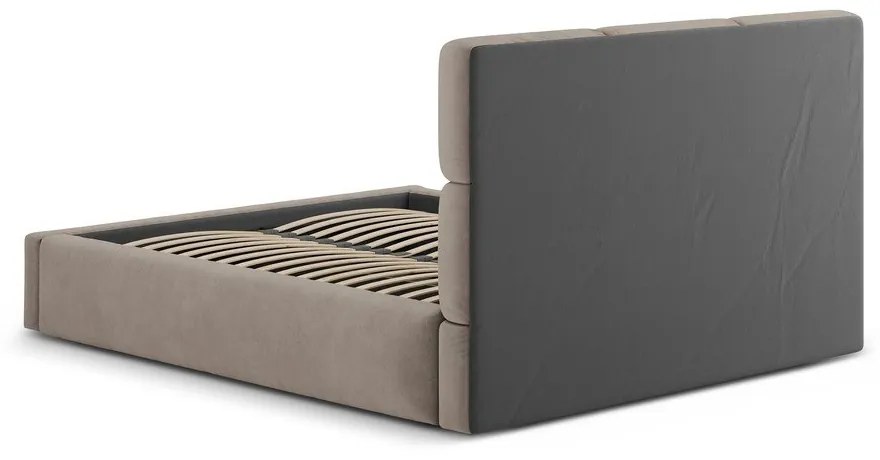 Pat matrimonial maro deschis tapițat cu spațiu de depozitare cu somieră 160x200 cm Libera – Windsor &amp; Co Sofas