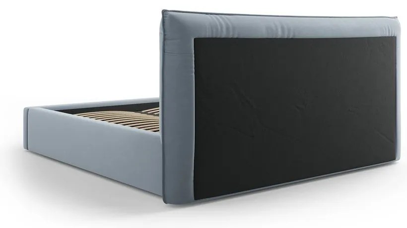 Pat matrimonial albastru deschis tapițat cu spațiu de depozitare cu somieră 140x200 cm Elio – Milo Casa